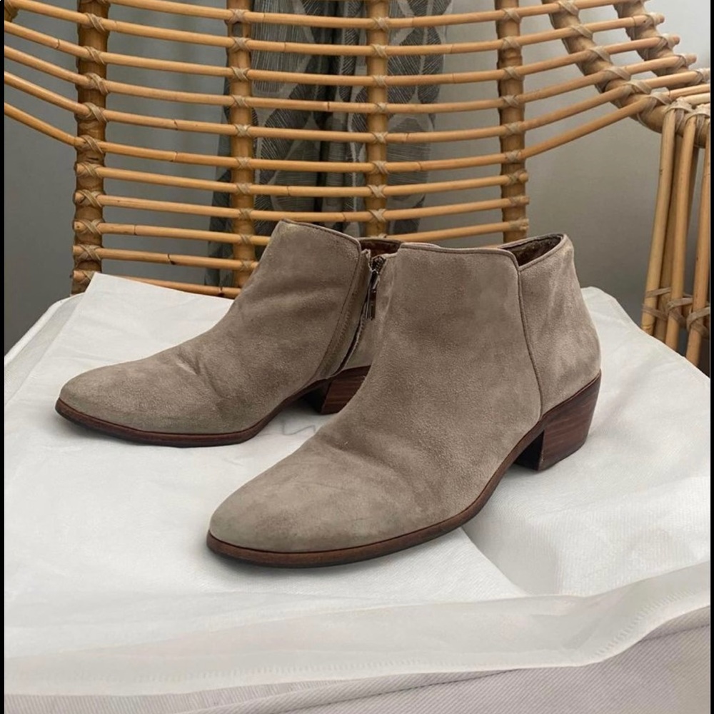 Sam Edelman taupe gray suede ankle booties